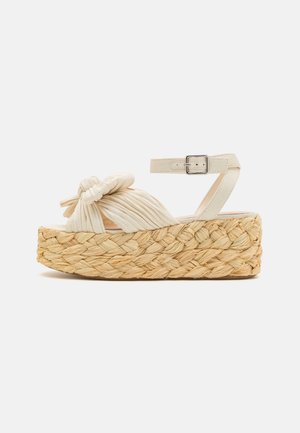 Loeffler Randall GABY FLAT FORM - Kilesandaler - white