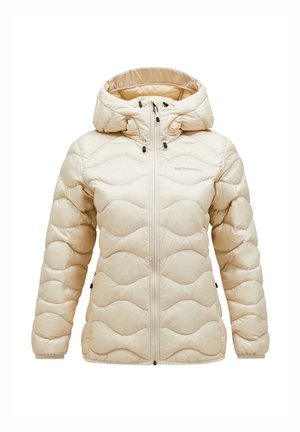 Giacca a piumino beige con chiusura a zip frontale, cappuccio e design trapuntato con motivo a onde. Tessuto liscio e lucido con dettagli in metallo neri.