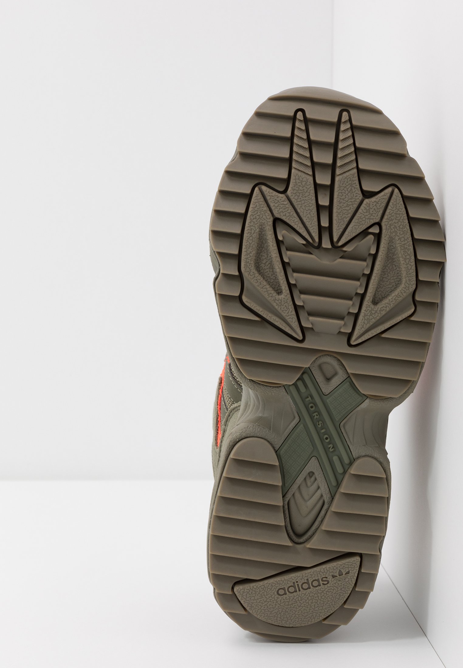 adidas yung 96 chasm trail raw khaki