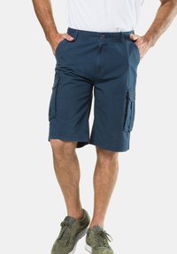 Navy blue cargo shorts made of cotton with a relaxed fit, featuring two side pockets and two cargo pockets on the legs, button closure.