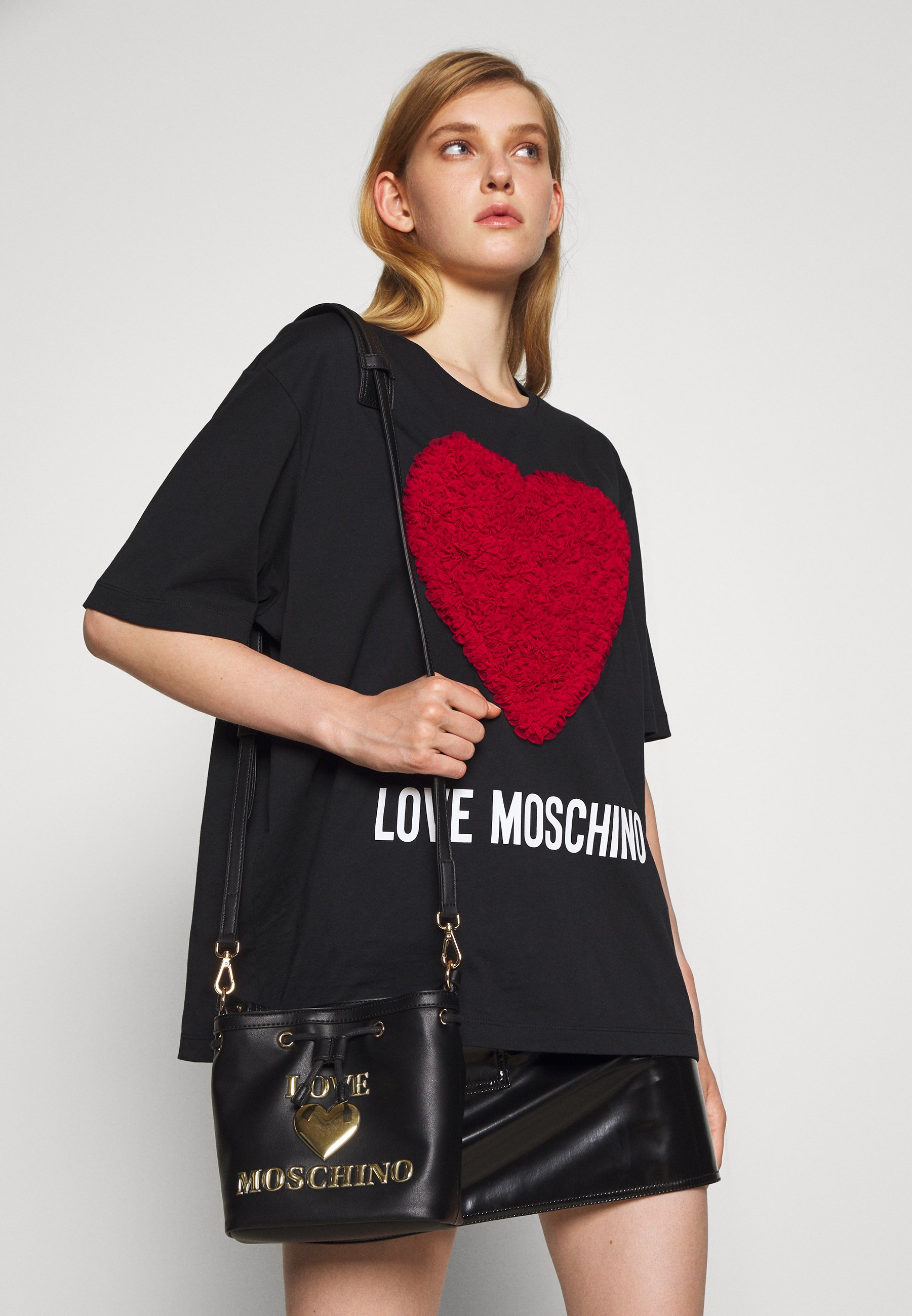 black friday borse moschino