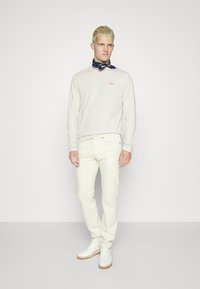 HUGO DEROL - Camisola de manga comprida - light beige