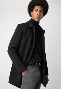 INDICODE JEANS Abrigo corto - black