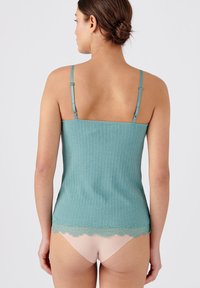 Damart CARACO POINTELLE - Caraco - vert