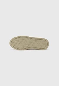 Calvin Klein Jeans Trainers - moonstruck/bright white
