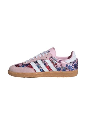 Zapatillas - clear pink cloud white gum