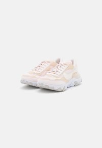 Nike Sportswear Sneakers - pink