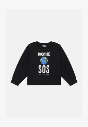 Fekete pulóver „MOSCHINO” felirattal, Föld grafikával és „SOS SAVE OUR SPHERE” felirattal az elején, hosszú ujjú, kerek nyakú.