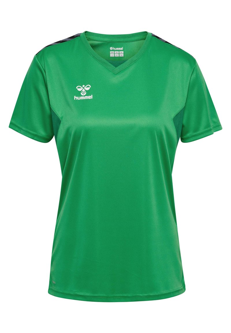 T-shirt de sport vert à manches courtes, fabriqué en tissu lisse et évacuant l'humidité. Design en V avec des rayures noires d'accent sur les épaules. Logo Hummel.
