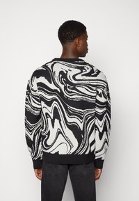 Jack & Jones JORMARBLE CREW NECK - Trui - black