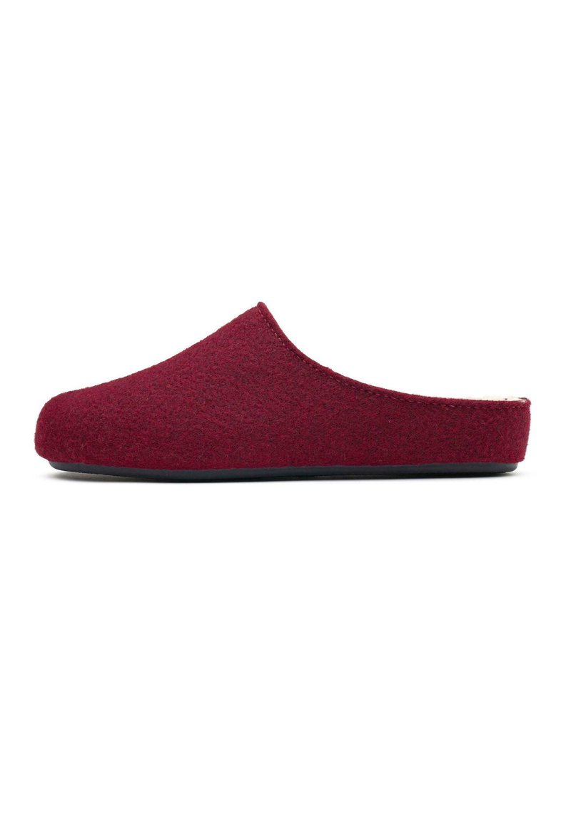 Red felt slipper with a rounded toe, low back, and flat rubber sole, featuring a seamless design and soft texture.