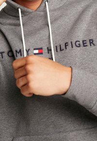 Tommy Hilfiger Felpa con cappuccio - mottled grey