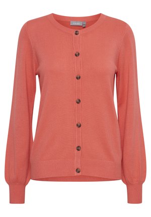 Koralfarvet cardigan lavet af blødt stof, med rund halsudskæring, lange puffærmer og brune knapper foran. Ribbet detaljering ved manchetterne.