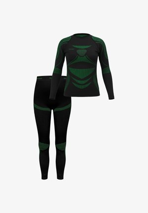 Thermal-Aktivbekleidungsset mit einem schwarzen Langarmshirt und enganliegenden Leggings. Grüne dekorative Muster und strukturierte Akzente überall.