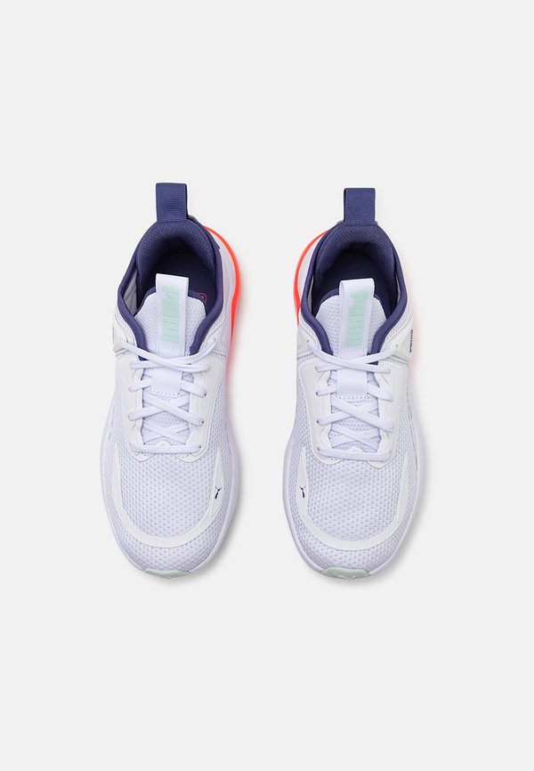 CELL THRILL - Training shoe4