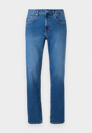 Kék farmernadrág egyenes szabású, klasszikus, öt zsebes dizájnnal, finom varrási részletekkel az varratok mentén.