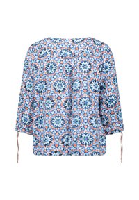 Kurzärmlige Bluse aus leichtem Stoff mit einem blauen und orangefarbenen Blumenmuster, mit Bindebändern an den Ärmeln und einer lockeren Passform.