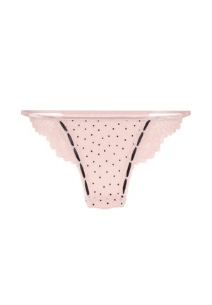 Roze kanten string met zwarte stippen, geschulpte randen en contrasterend zwarte stiksels langs de zijkanten voor decoratieve details.
