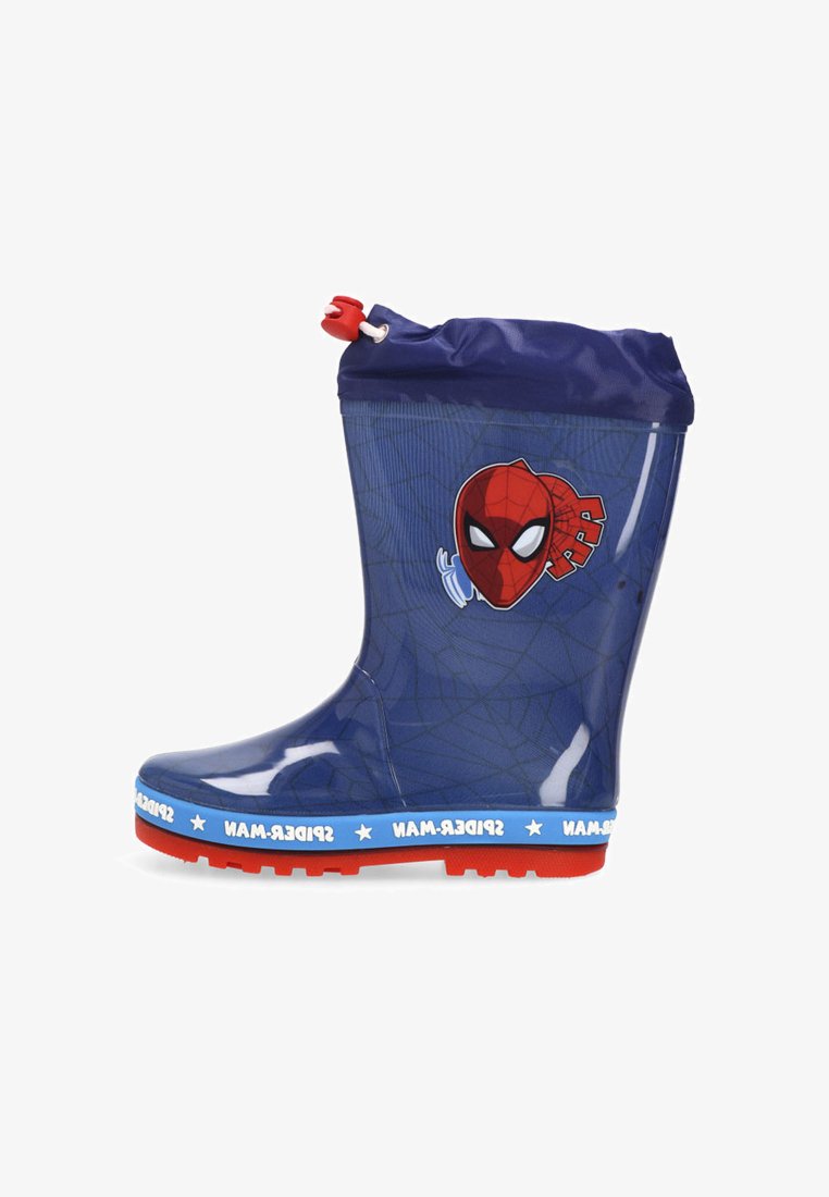 Bota de lluvia de caucho azul con parte superior transparente, con un gráfico de Spider-Man y acentos rojos. Material texturizado y suela con patrón de estrellas.