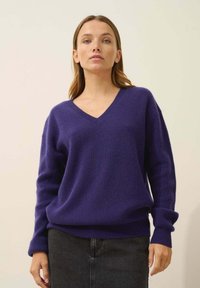 Unausgewählt, purple