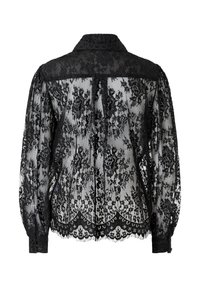 Schwarze Spitzenbluse mit langen Ärmeln, Kragen, floralen Mustern und gewelltem Saum. Der Stoff ist transparent mit filigranen Details.