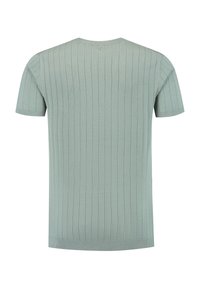 Lichtgroen T-shirt met korte mouwen van ribbelstof met een ronde halslijn en gestructureerde verticale strepen. Naadloze schouders en een rechte onderkant.