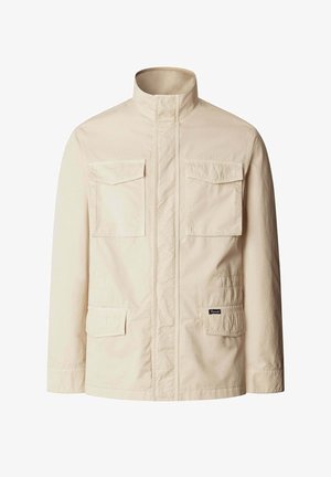 Veste légère beige avec col montant, quatre poches avant à rabat, et une fermeture éclair avant dissimulée.