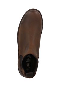 Bottine en cuir marron avec une texture lisse, bout arrondi, panneaux latéraux élastiques et accents de couture. L'intérieur porte le nom de marque "palado."