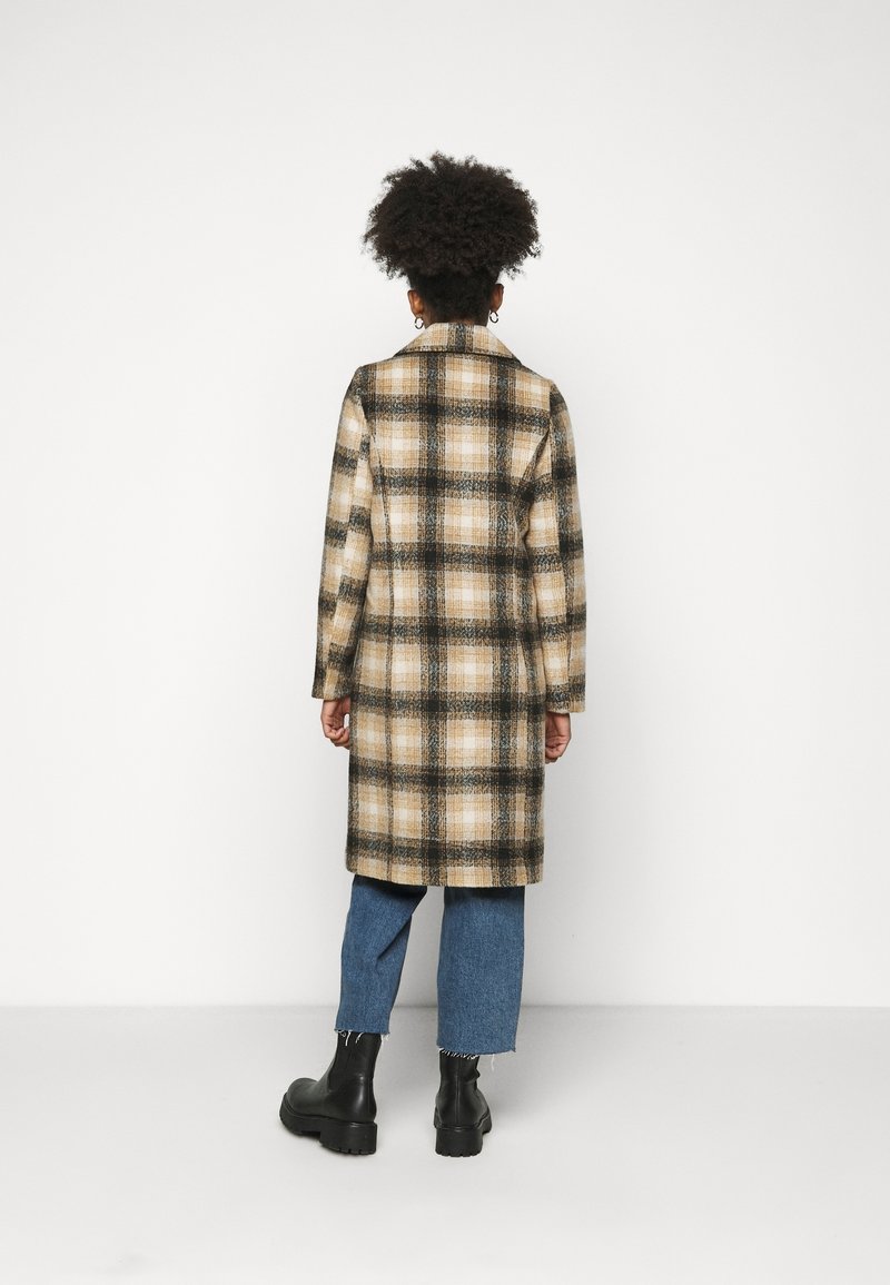 Vero Moda Petite Klassischer Mantel camel (Pre-owned) Zalando