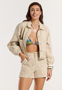 Thumbnail Image 8