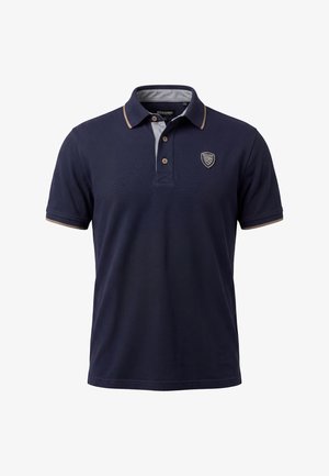 Marineblauw poloshirt met korte mouwen, beige bies op kraag en mouwen, twee knopen en een klein schildlogo op de linkerborst.