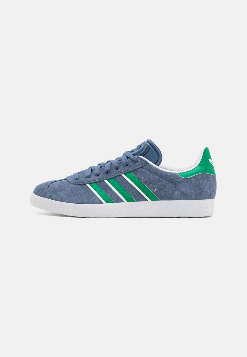 adidas Originals GAZELLE UNISEX - Trainers - preloved ink/green ...