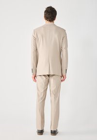 Pier One CASUAL SUIT - Traje - grey/beige