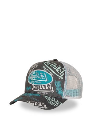 Gorra trucker Von Dutch de malla en blanco y negro con logo en color azul verdoso y diseños de ruedas aladas que cubren la parte frontal y la visera.