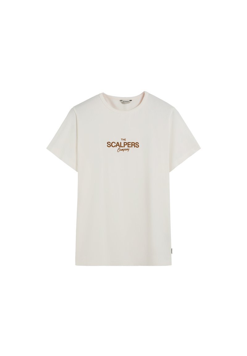 Camiseta de algodón blanca con mangas cortas, escote redondo y "THE SCALPERS Company" impreso en marrón en la parte frontal.