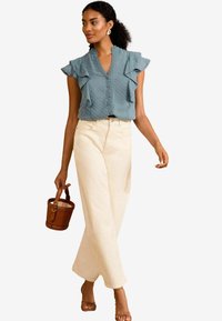 REGULAR FIT - DOBBY RUFFLE  - Bluse - blue