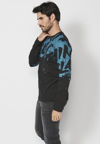 Koroshi Ilgarankovis viršutinės dalies drabužis -  black