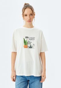 Koton PRINTED  - T-shirts print - beige