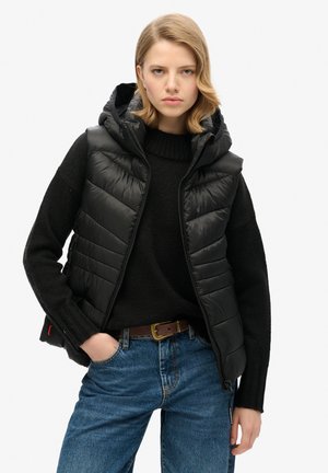 HOODED FUJI QUILT PADDED - Vest - black