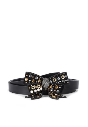 Ceinture en cuir noir avec un nœud décoratif arborant des clous multicolores, y compris des motifs en or, argent et perle, ainsi qu'un accent métallique central.