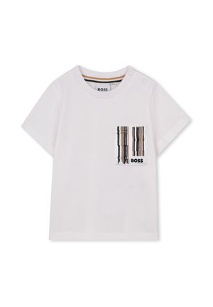T-shirt blanc à manches courtes pour tout-petit, avec col rond, deux boutons à l'épaule et une poche patch rayée sur la poitrine portant l'étiquette "BOSS".