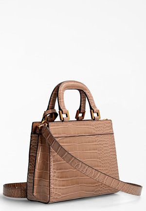 Krokodil-prägierte Kunstleder-Handtasche in hellbeige mit goldfarbenen Beschlägen. Verfügt über zwei obere Tragegriffe und einen verstellbaren Schultergurt.