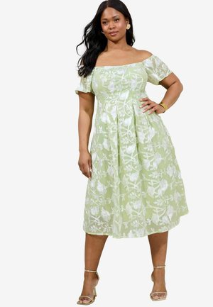 PLUS SIZE FIT - PREMIUM FLORAL EMBROIDERED BARDOT MIDI PROM  - Jurk - green
