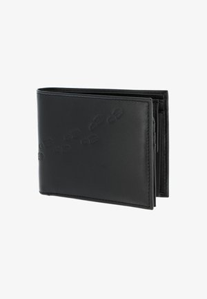 Portefeuille en cuir noir bifold avec une trace diagonale embossée d'empreintes de bottes sur le devant, légèrement ouvert sur fond blanc.