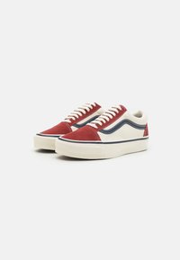 Vans OLD SKOOL 36 UNISEX - Joggesko - russet brown