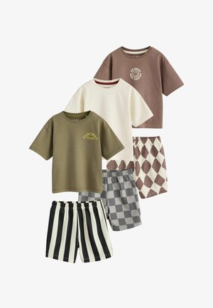 Next, REGULAR FIT - SHORTS PYJAMAS SET 3 PACK - Pyjama - khaki grey maroon