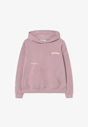 Sudadera con capucha lila con bolsillo delantero, logo "Brownie" en el pecho y texto pequeño que dice "Inspired lifestyle Not Just Aesthetics" en el frente.