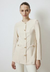 Rövid kabát - beige