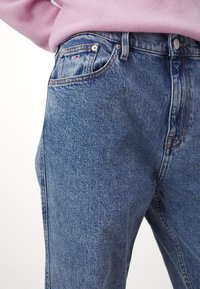 Tommy Jeans Vaqueros boyfriend - denim medium