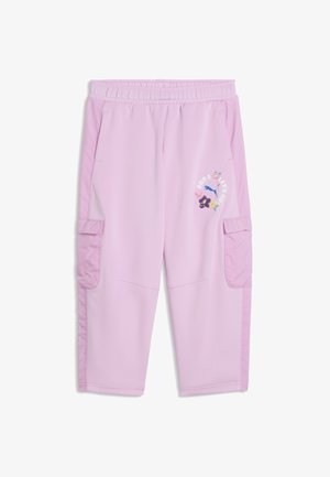 Lys lilla korte cargobukser med elastisk talje, sidelommer og blomsterlogo på højre lår.